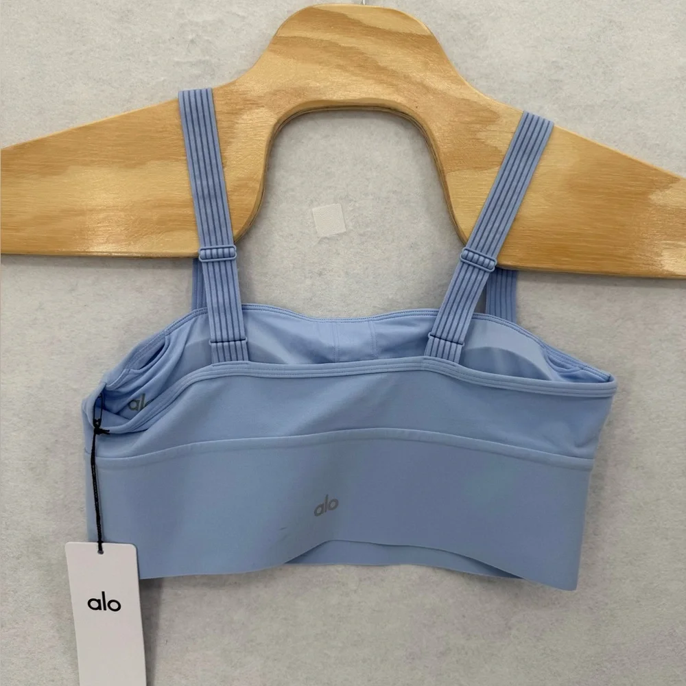 NWT Alo Yoga Alosoft Serve It‎ Up Bra Seashell Blue Large
